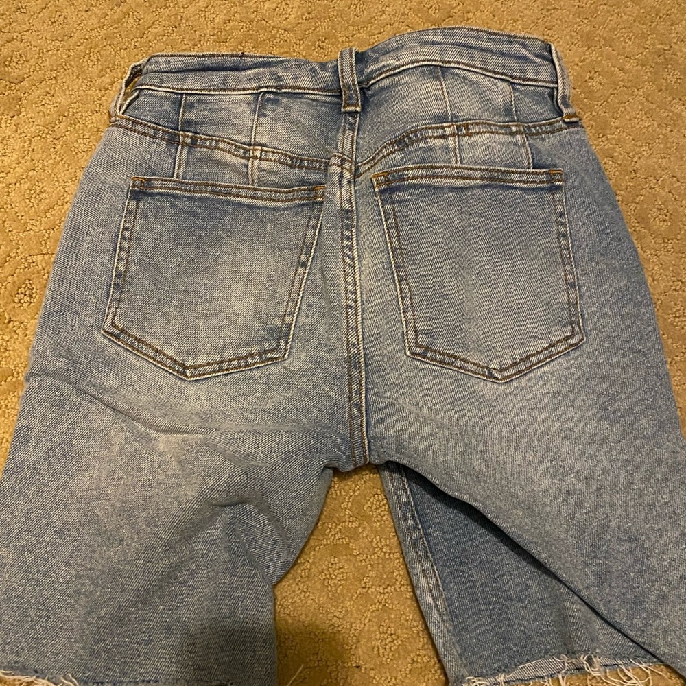 Brand New Denim Shorts Free People! Size 24